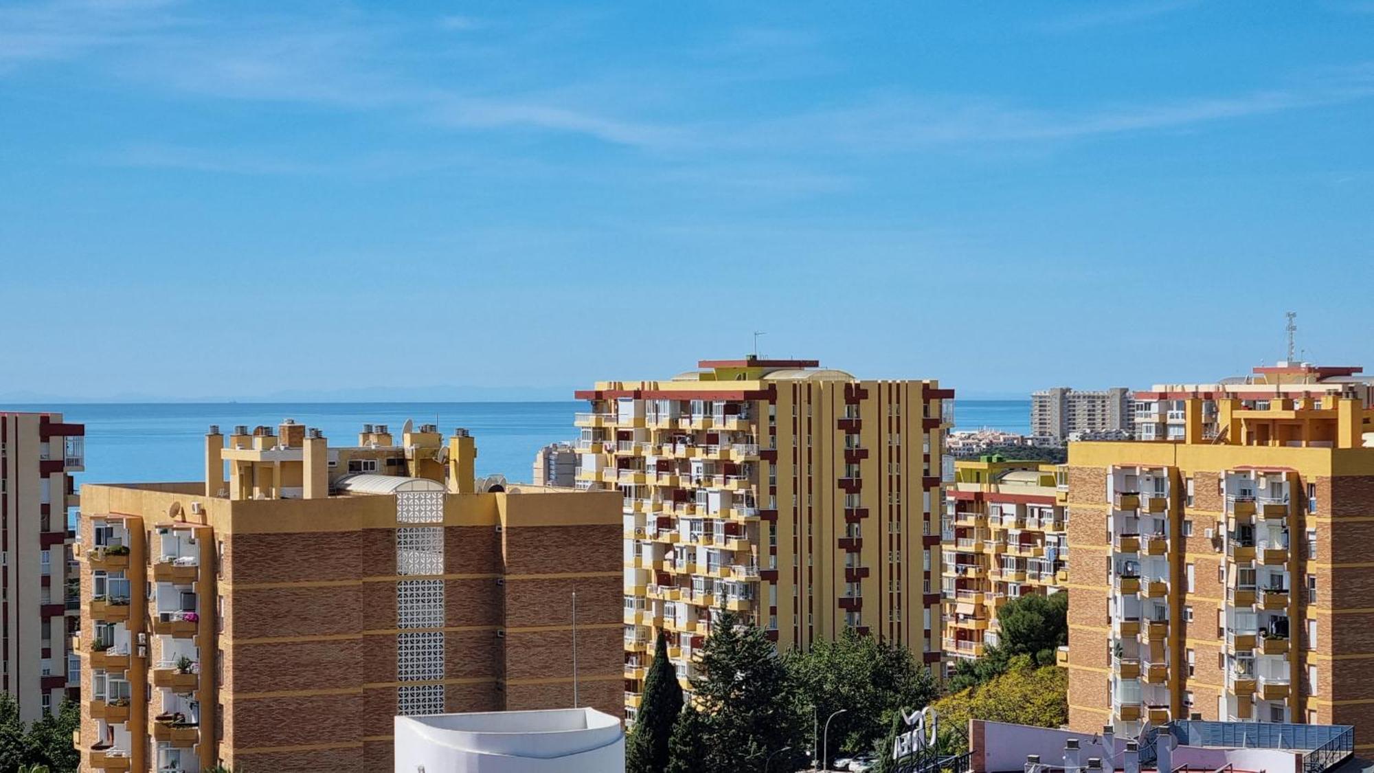 Blue Oasis Sea And Mountain Panorama Apartment Benalmadena Ngoại thất bức ảnh