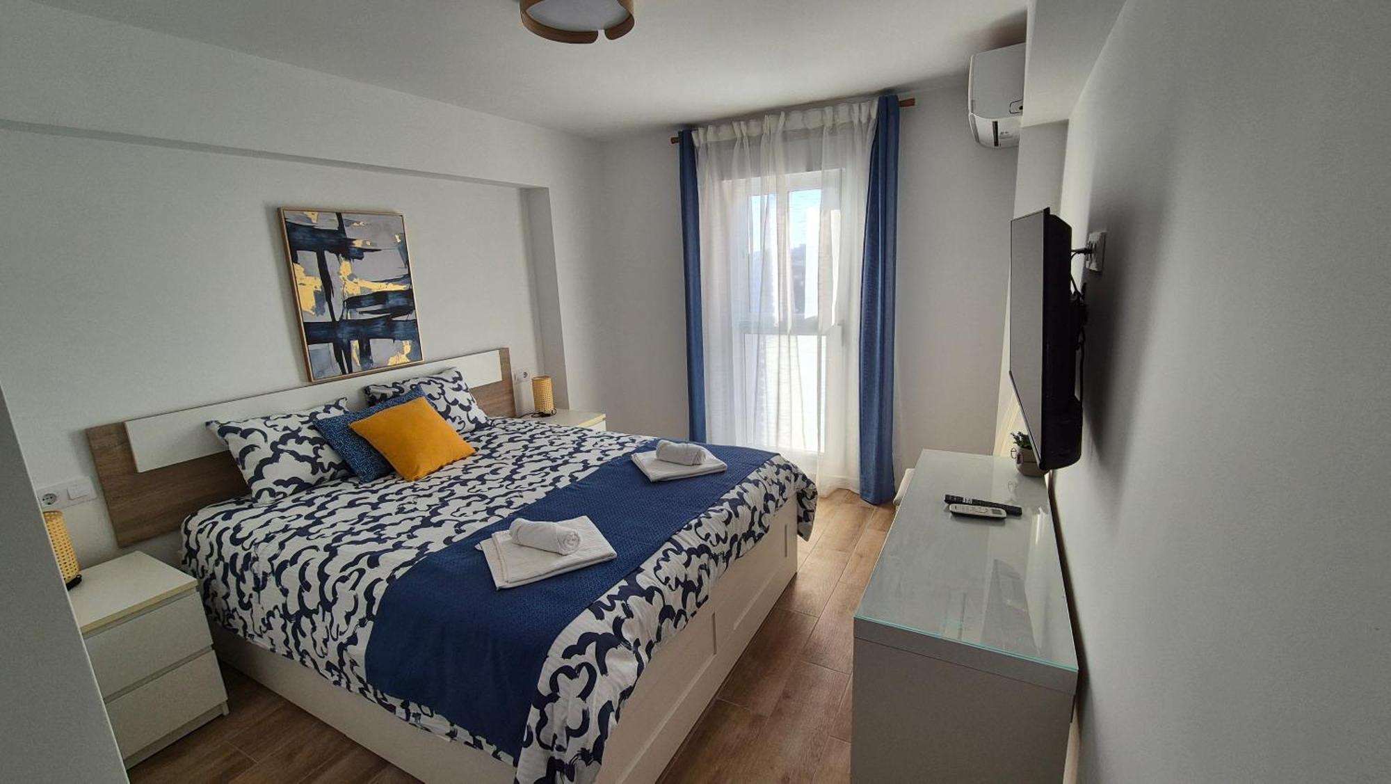 Blue Oasis Sea And Mountain Panorama Apartment Benalmadena Ngoại thất bức ảnh