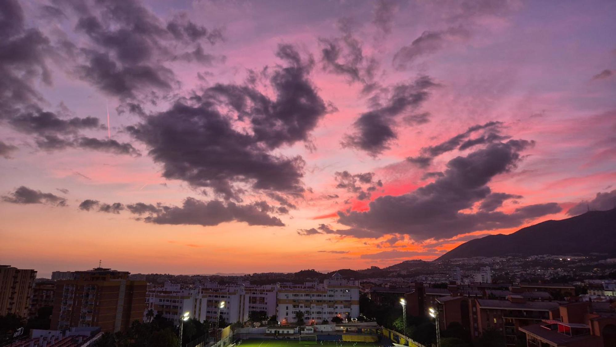 Blue Oasis Sea And Mountain Panorama Apartment Benalmadena Ngoại thất bức ảnh